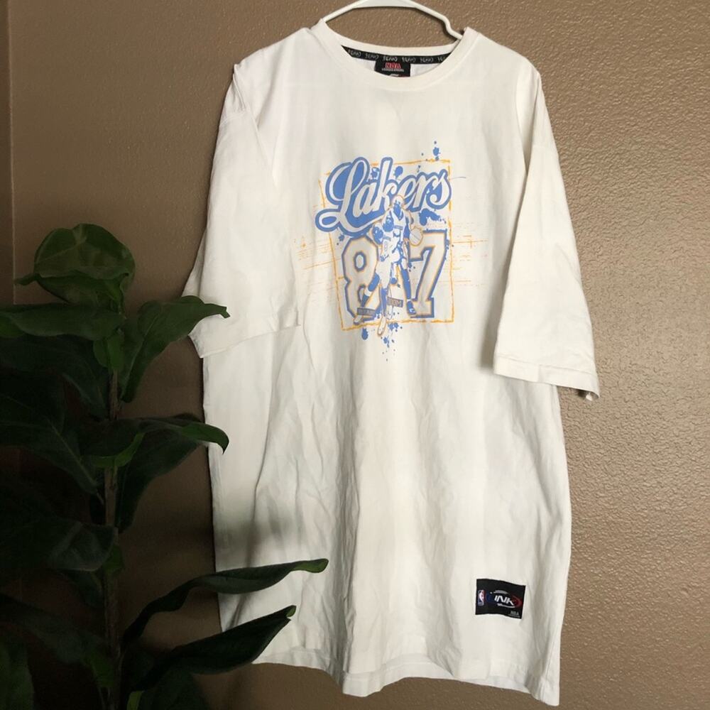 White Lakers Bryant & Odom Short Sleeve Shirt